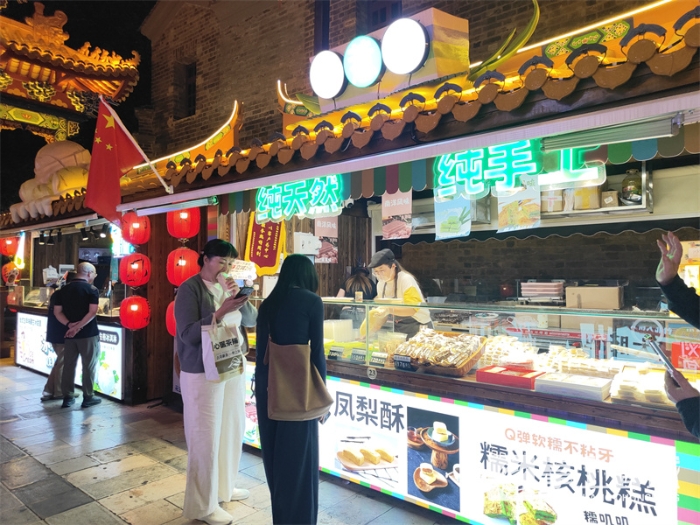 1975562_2048x2048 1975562_2048x2048