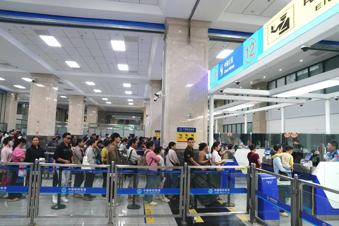 图片 2 图片 2